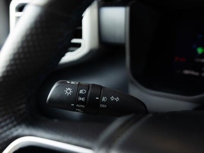 2025 Toyota Tundra Hybrid Platinum