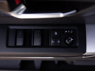 2025 Toyota Tundra Hybrid Platinum