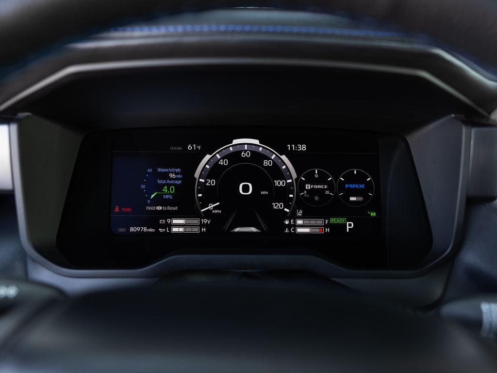 2023 Toyota Tundra Hybrid Platinum