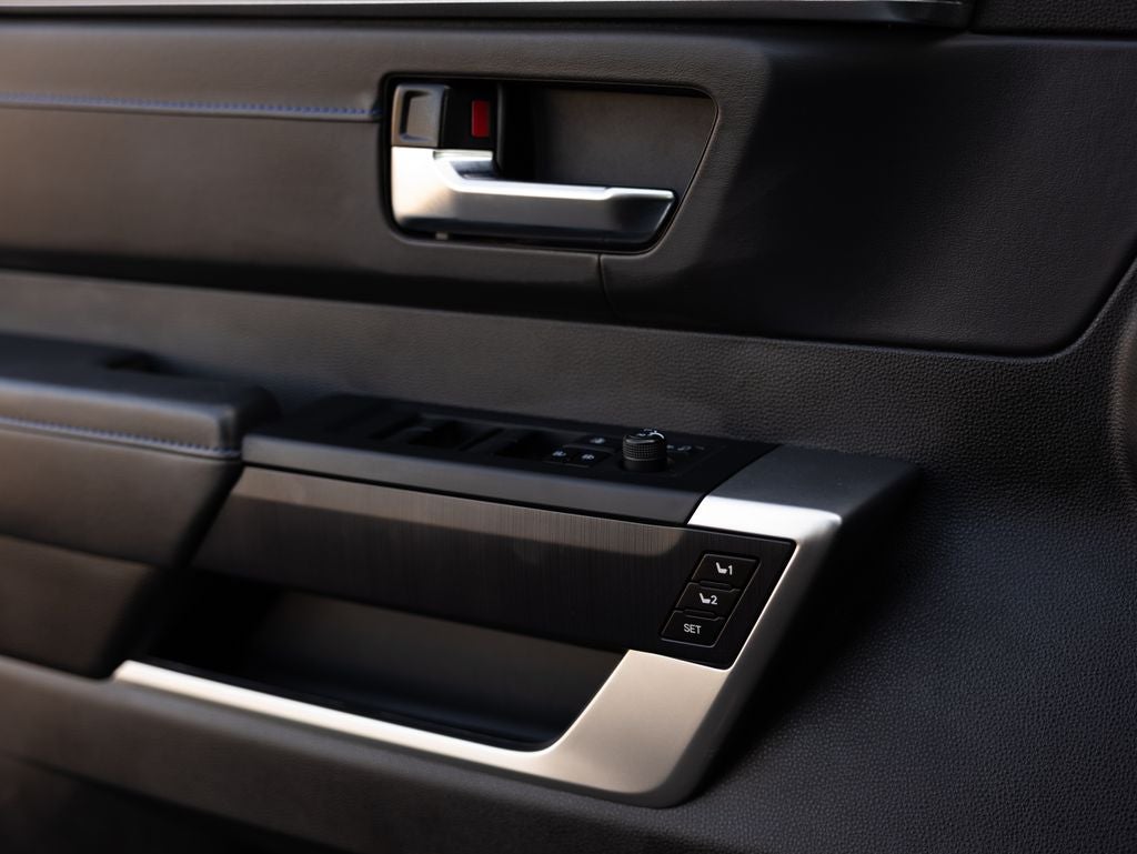 2023 Toyota Tundra Hybrid Platinum