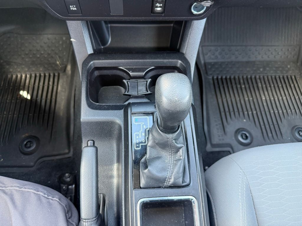 2019 Toyota Tacoma SR