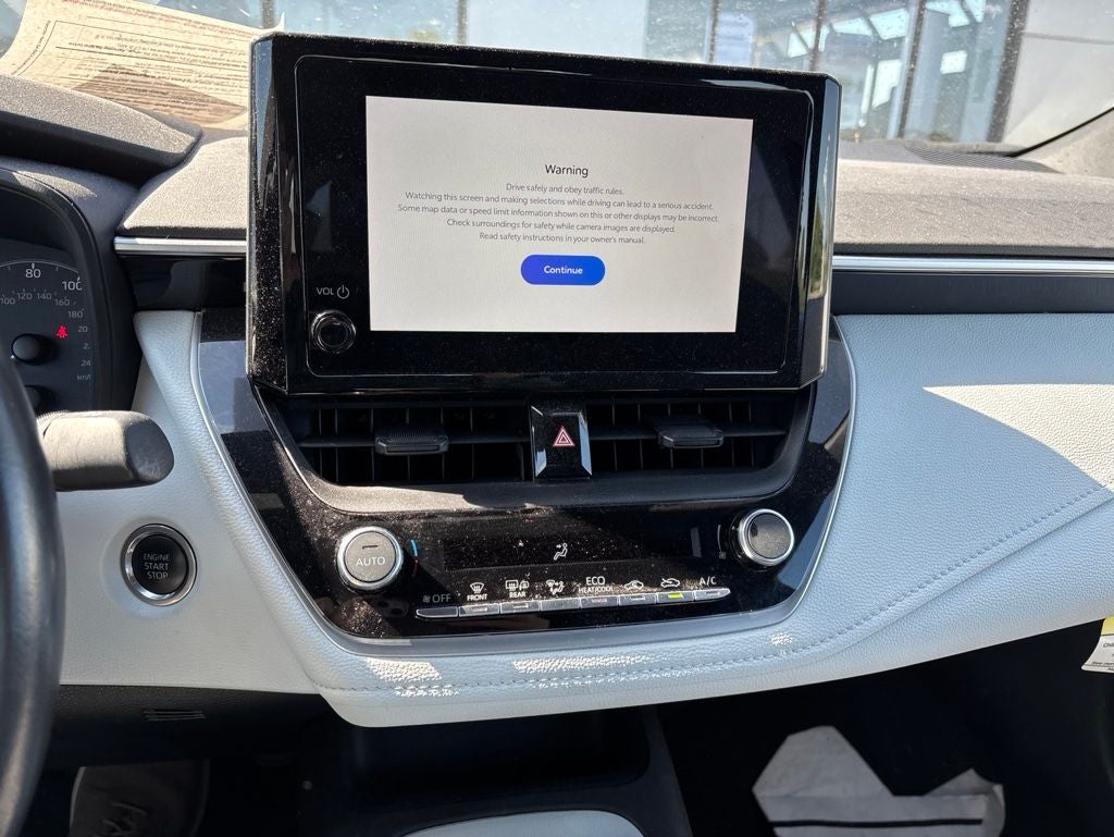 2023 Toyota Corolla SE