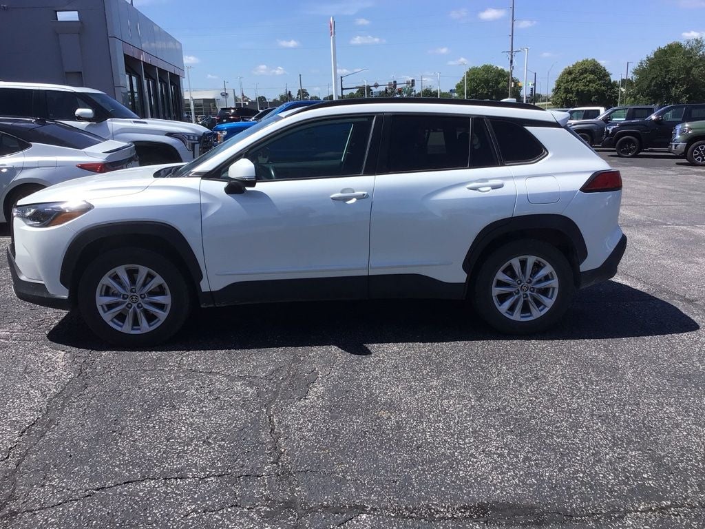2022 Toyota Corolla Cross LE