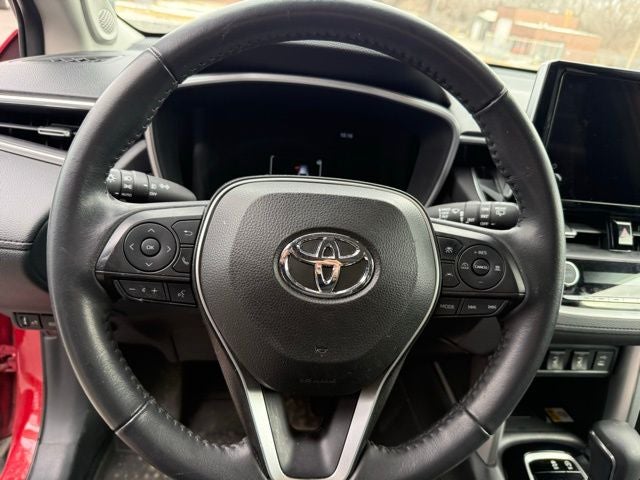 2023 Toyota Corolla Cross XLE