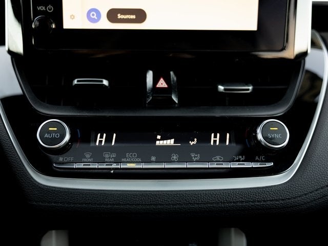 2024 Toyota Corolla Cross Hybrid XSE