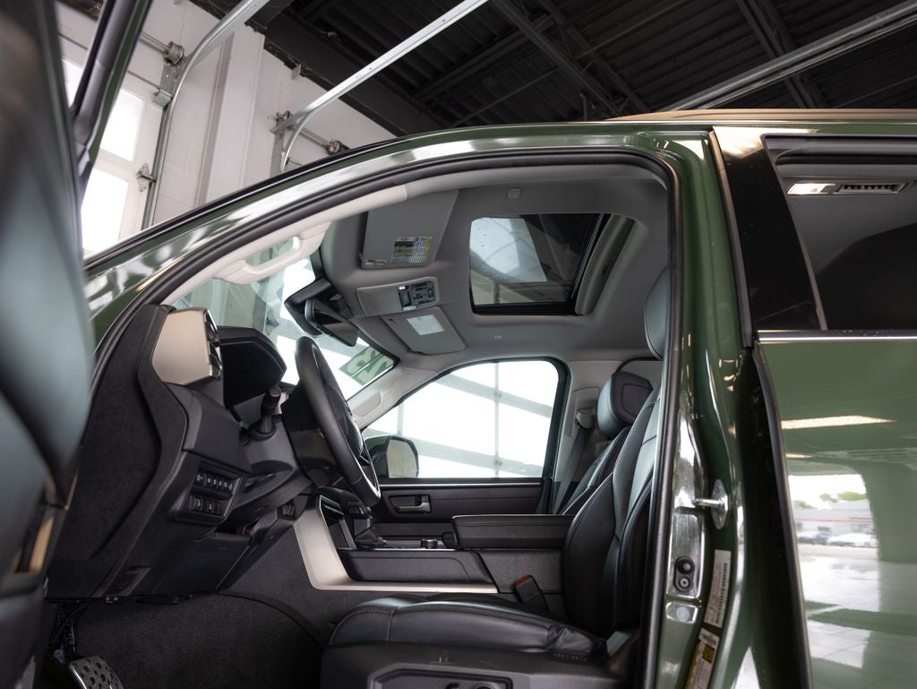 2023 Toyota Sequoia SR5