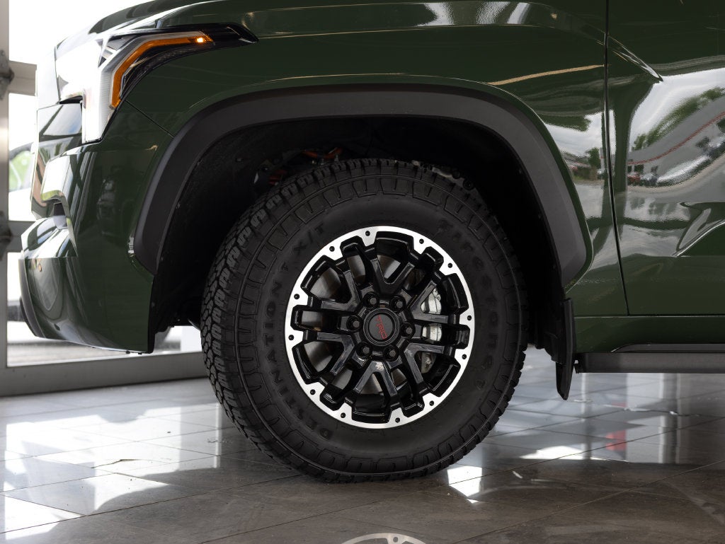 2023 Toyota Sequoia SR5