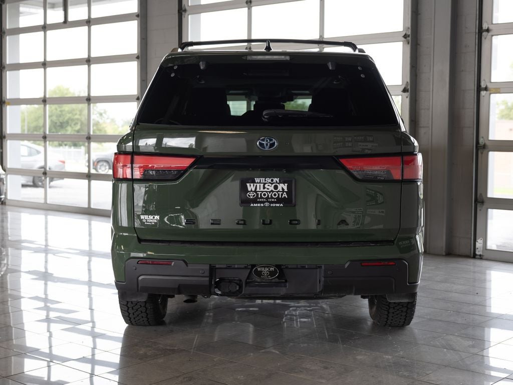 2023 Toyota Sequoia SR5