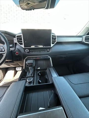 2023 Toyota Sequoia SR5