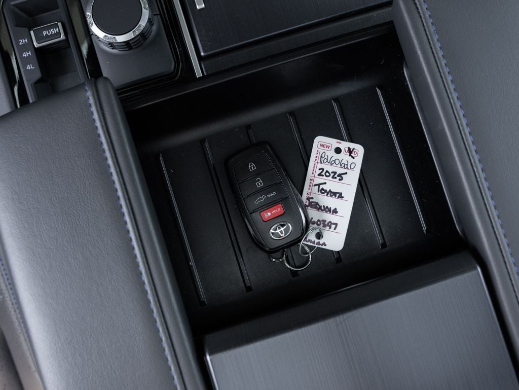 2025 Toyota Sequoia Platinum