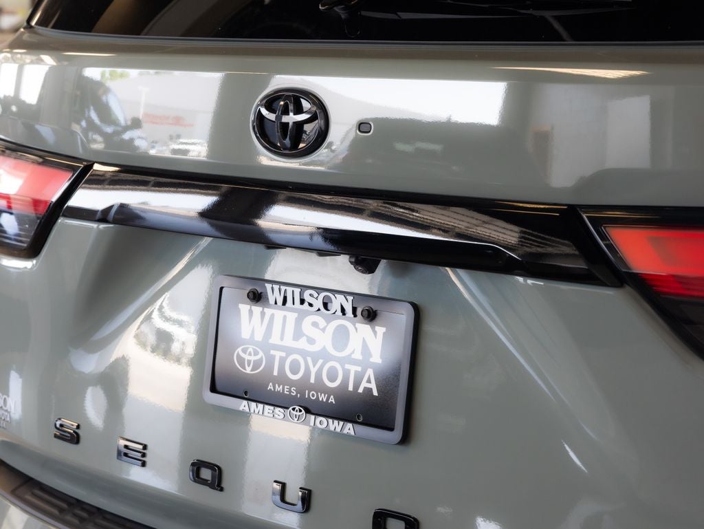 2025 Toyota Sequoia Platinum