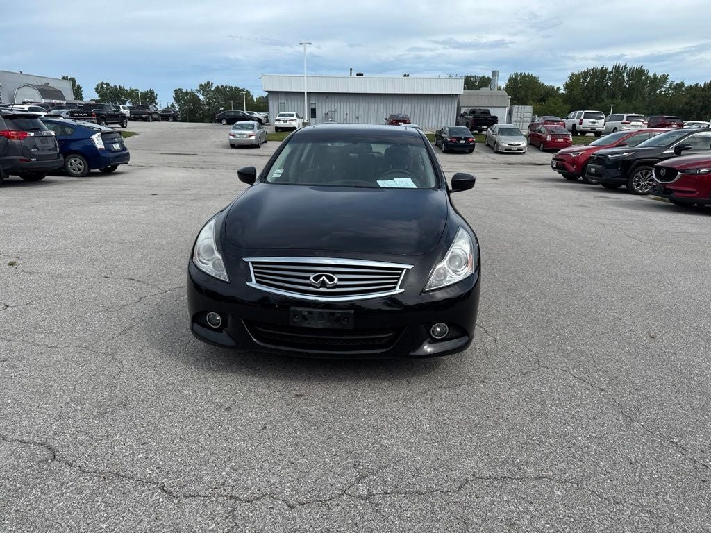 2013 INFINITI G37 X