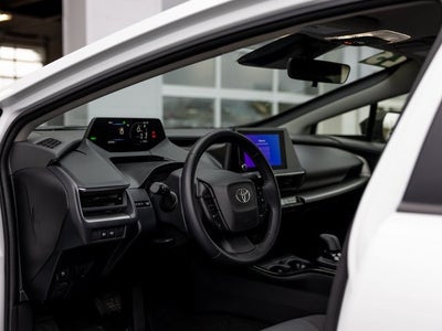 2023 Toyota Prius LE