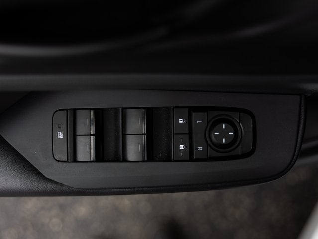 2023 Toyota Prius LE