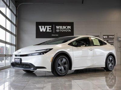 2023 Toyota Prius LE