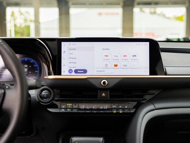 2025 Toyota Crown Platinum