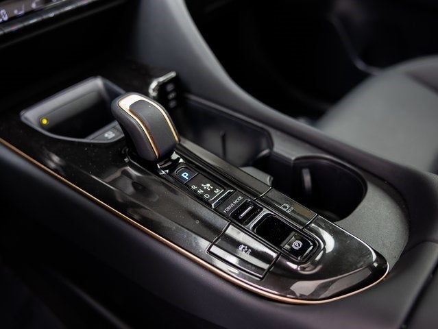 2025 Toyota Crown Platinum