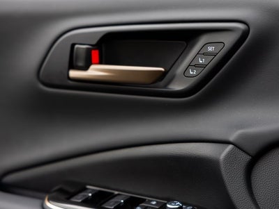 2025 Toyota Crown Platinum