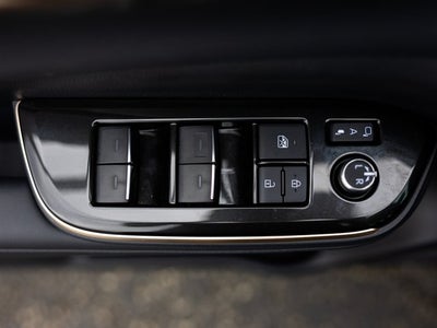 2025 Toyota Crown Platinum