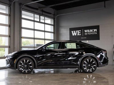 2025 Toyota Crown Platinum