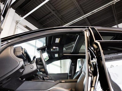 2025 Toyota Crown Platinum