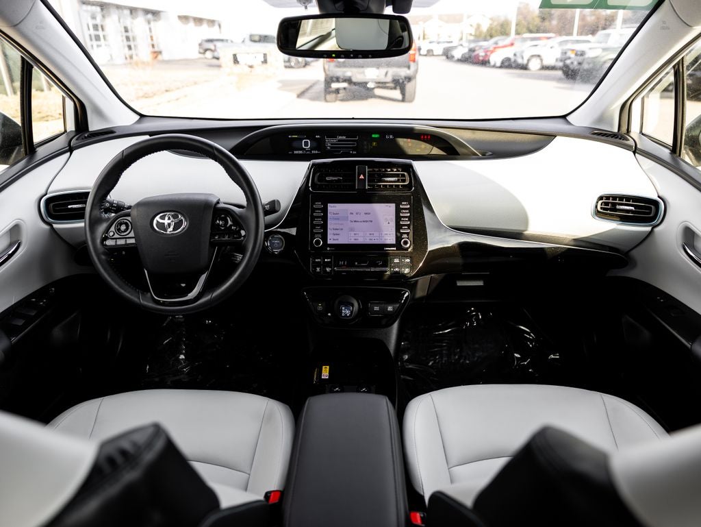 2022 Toyota Prius XLE