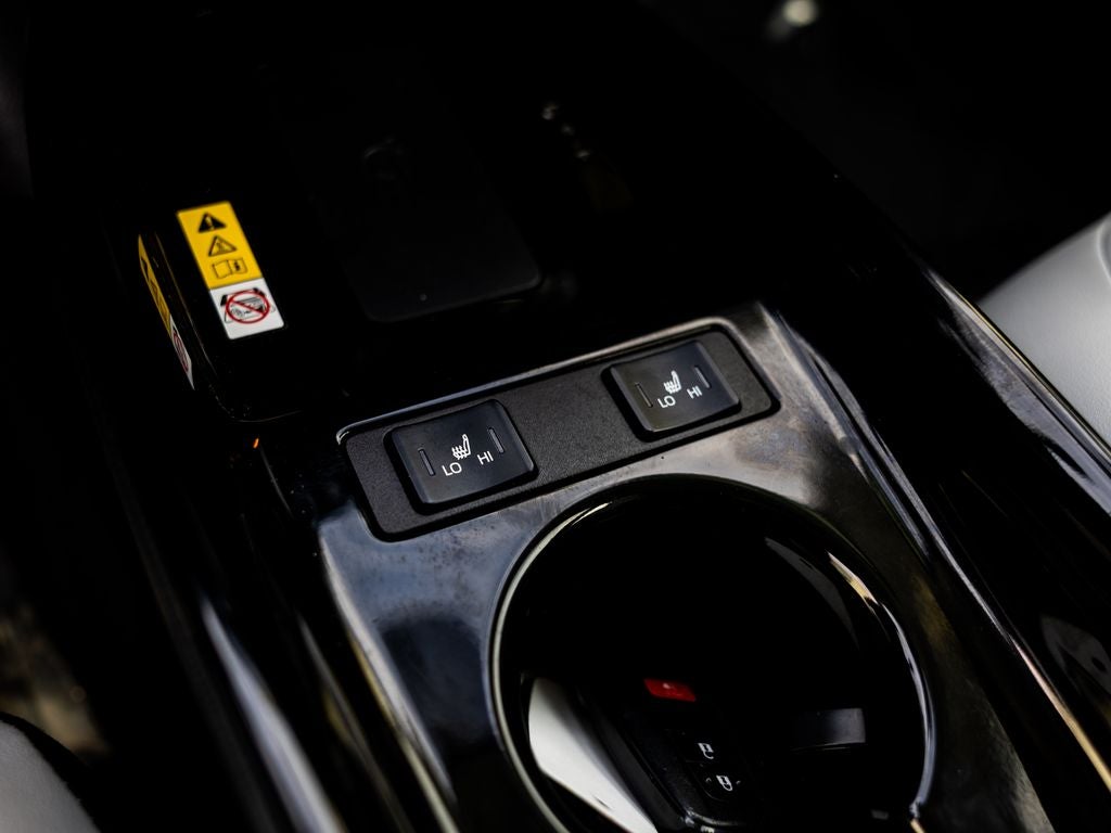 2022 Toyota Prius XLE