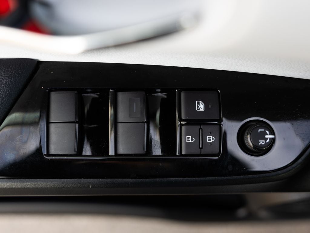 2022 Toyota Prius XLE