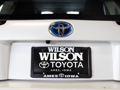 2022 Toyota Prius XLE