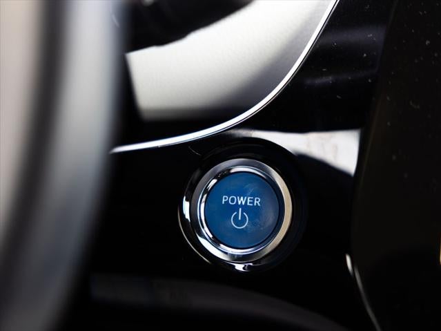 2022 Toyota Prius XLE