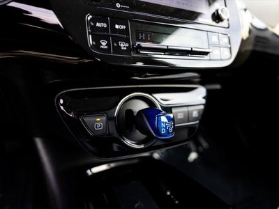 2022 Toyota Prius XLE