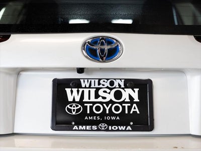 2022 Toyota Prius XLE