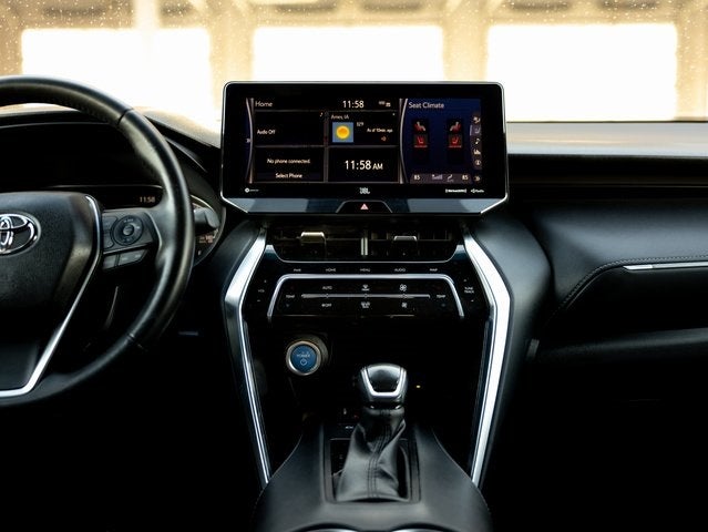 2022 Toyota Venza XLE