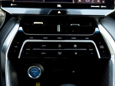 2022 Toyota Venza XLE