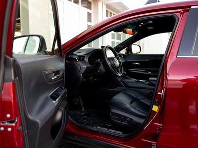 2022 Toyota Venza XLE