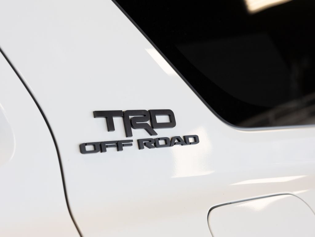 2025 Toyota 4Runner i-FORCE MAX Hybrid TRD Off Road