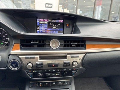 2014 Lexus ES 300h