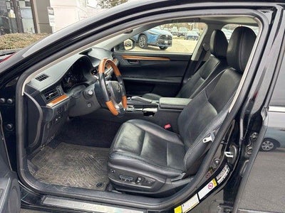 2014 Lexus ES 300h