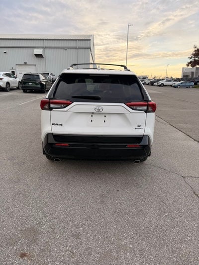 2025 Toyota RAV4 Plug-In Hybrid SE