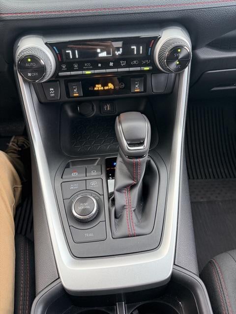 2025 Toyota RAV4 Plug-In Hybrid SE