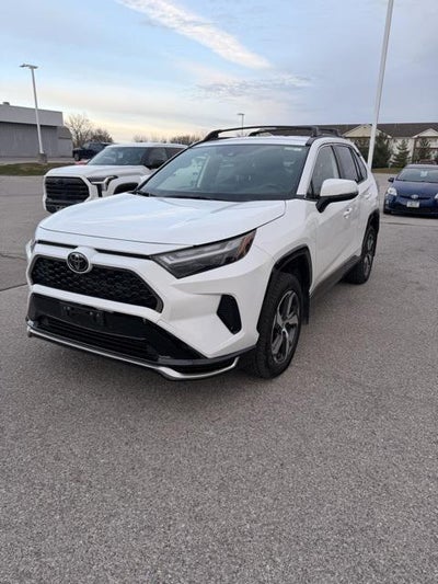 2025 Toyota RAV4 Plug-In Hybrid SE