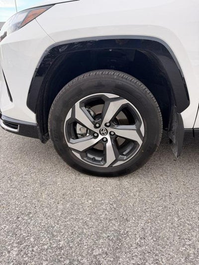 2025 Toyota RAV4 Plug-In Hybrid SE