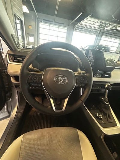 2025 Toyota RAV4 Hybrid Limited