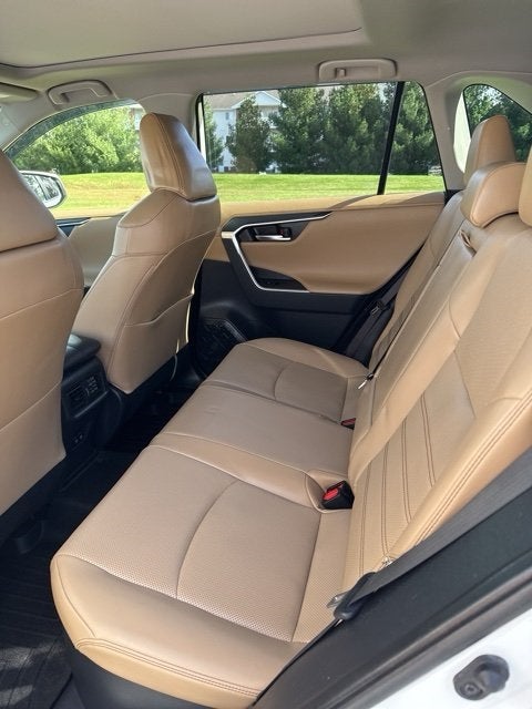 2019 Toyota RAV4 Hybrid Limited