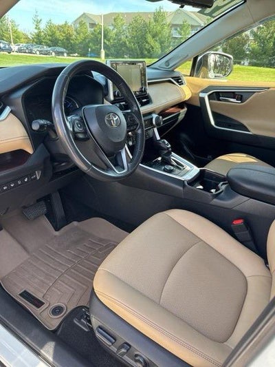 2019 Toyota RAV4 Hybrid Limited