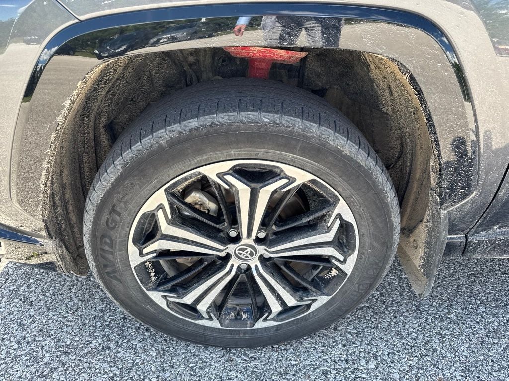 2024 Toyota RAV4 Prime XSE