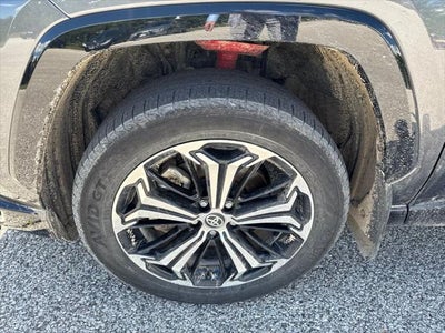 2024 Toyota RAV4 Prime XSE