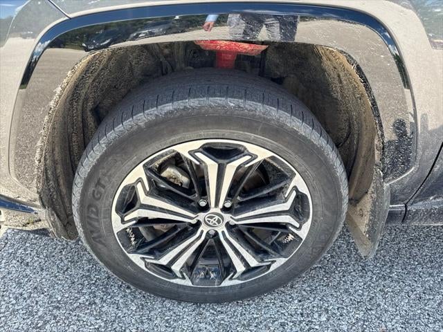 2024 Toyota RAV4 Prime XSE