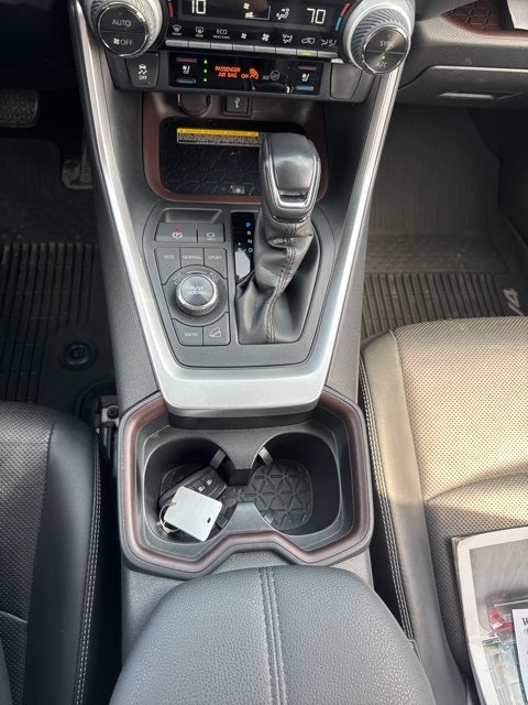 2020 Toyota RAV4 Limited