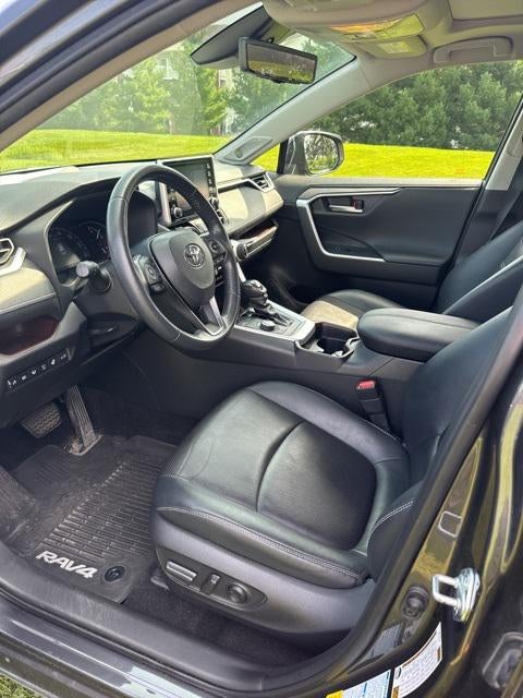 2020 Toyota RAV4 Limited